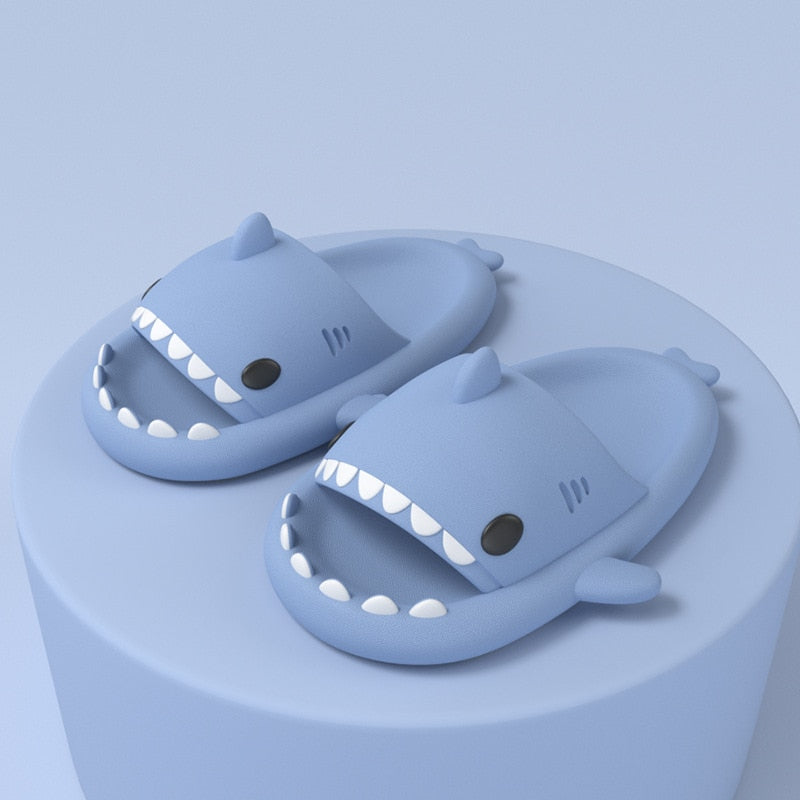 TubaFlips™ - Chinelo Nuvem Tubarão